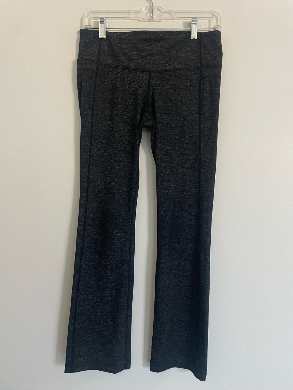 Athleta Chaturanga black and gray space dye full length leggings